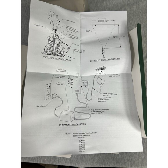 NEW Hallmark 9 Illuminations Snowflake Snowballs Strings Ornament & Power Box - Picture 2 of 16